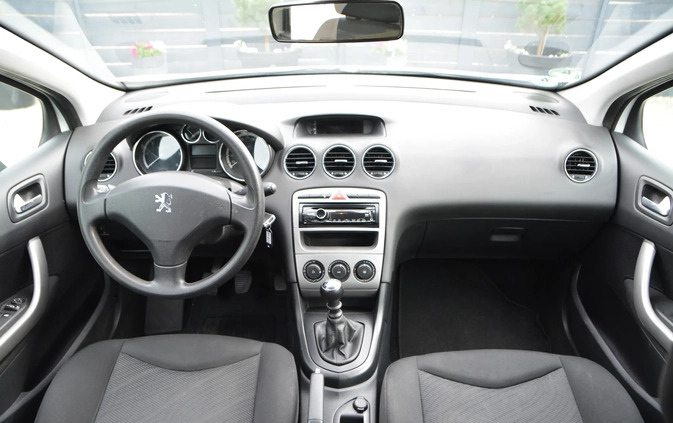 Peugeot 308 cena 9800 przebieg: 187131, rok produkcji 2009 z Rzeszów małe 781